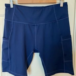 Bike shorts size XL